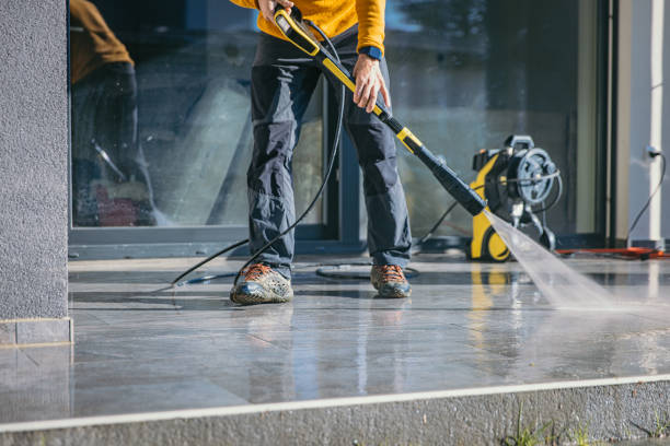 Best Concrete Pressure Washing  in Crystal Lawns, IL