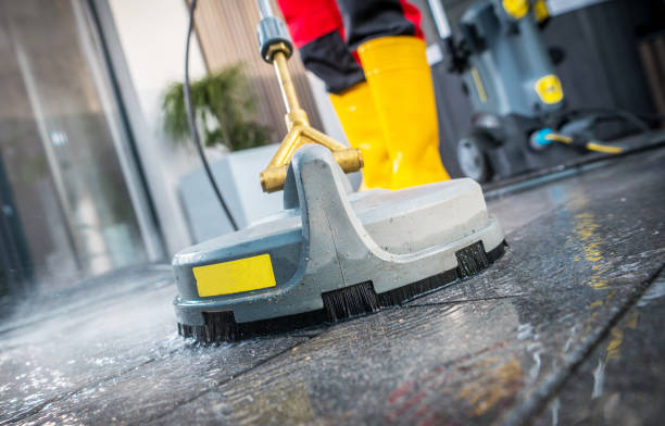Why Choose Our Certified Pressure Washing Experts for Your Project Needs in Crystal Lawns, IL?